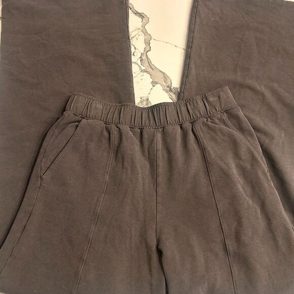 Abercrombie & Fitch soft collection wide leg small - Picture 1 of 6